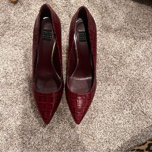 Wine colored White House black market size 8 heels
